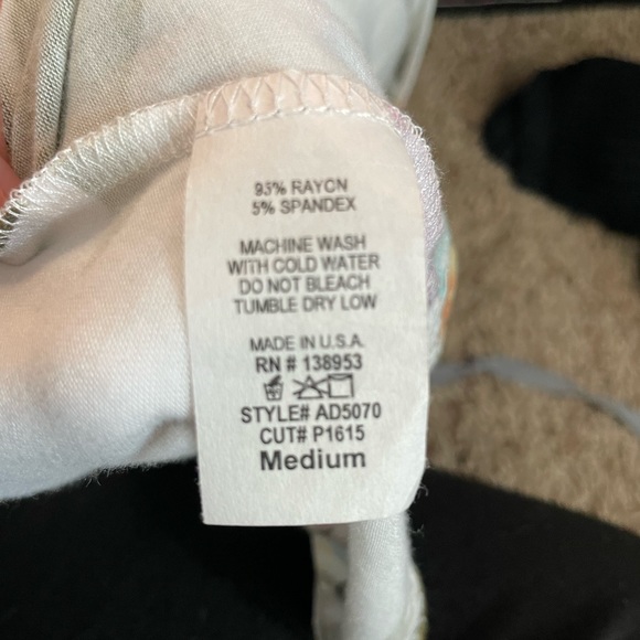 Flowy Floral Cold Shoulder Cut-Out Dress - Picture 3 of 4